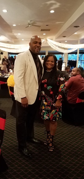 Meet Your Posher! - Picture 5 of 6